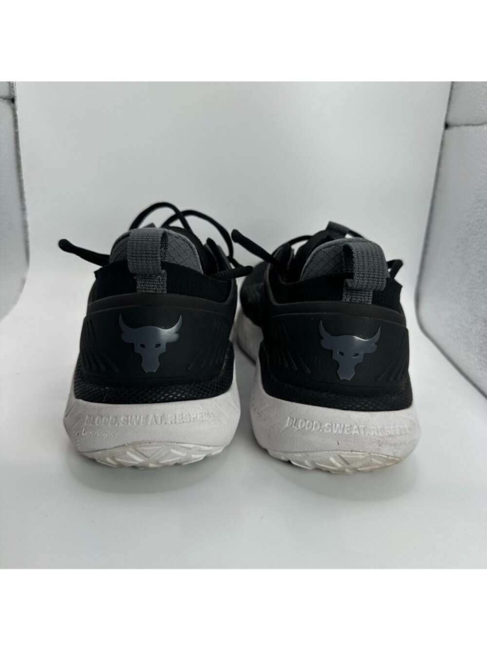 Under Armour Project Rock 5 Shoes Womens Size 10 Black Running Gym Cushuined - Picture 6 of 11